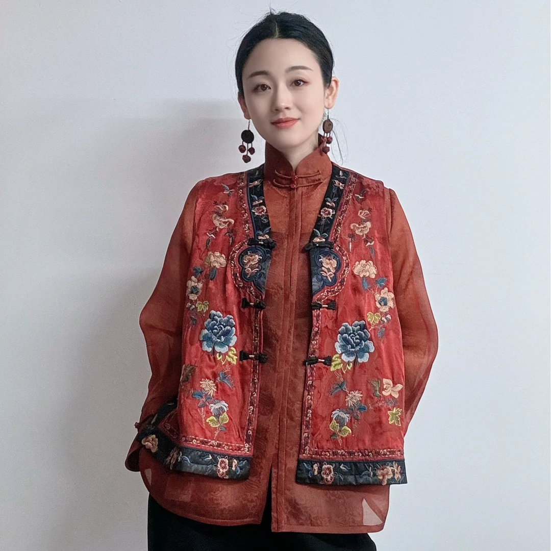 新中式复古V领刺绣提花马甲