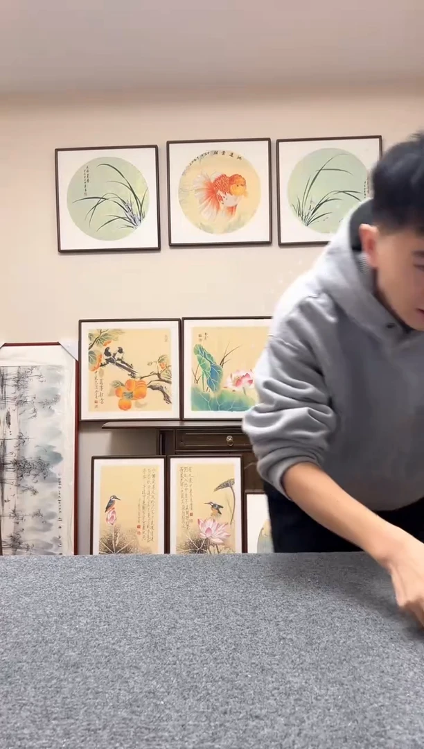 【闪购商品】书法三尺斗方金鱼鸿运当头胡桃木52x52