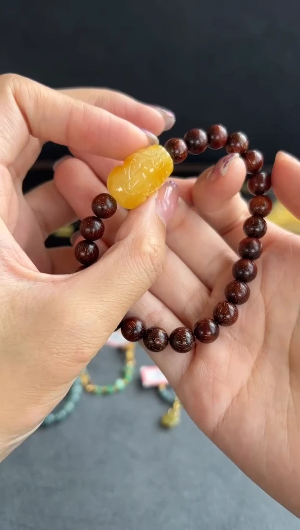 手串琥珀未镶嵌505买断