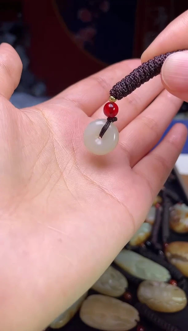 颈饰未镶嵌和田玉123