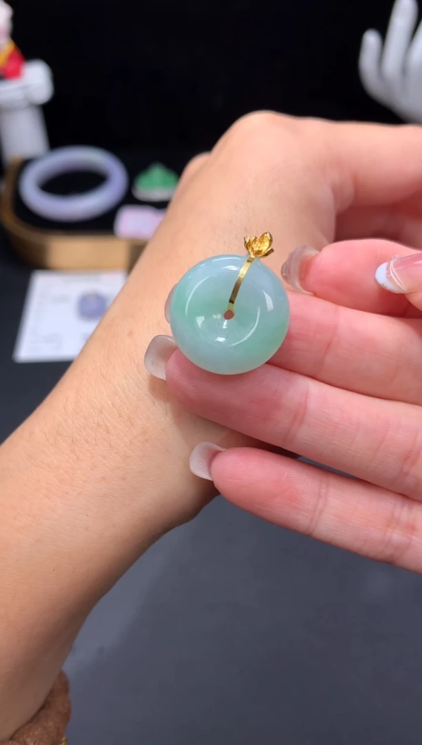 18K金镶嵌定制翡翠48小时鉴赏期 退货不扣服务费