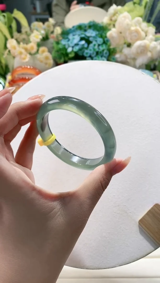 手镯玛瑙/玉髓未镶嵌37- 56.5