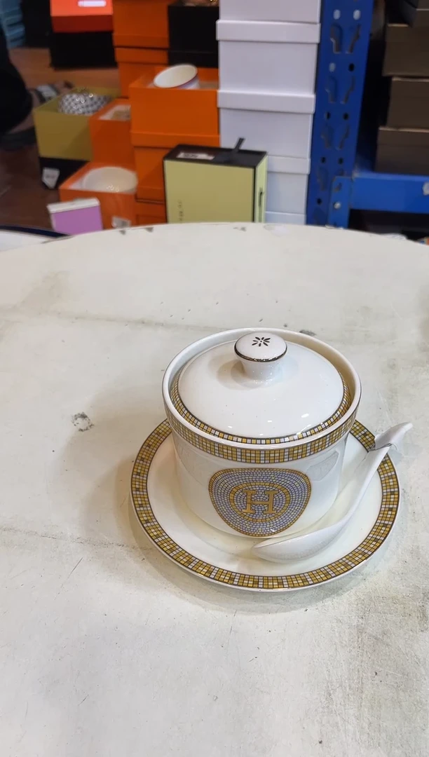 杯鸿辉家品牌瓷器，京东包邮！