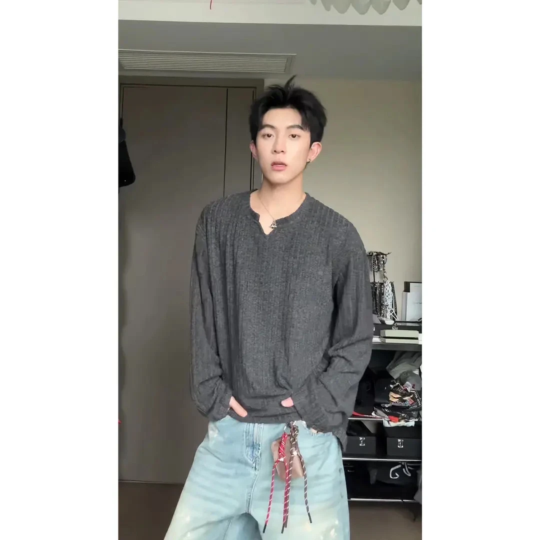 美式V领老钱长袖t恤男款秋季痞帅高级感polo衫卫衣内搭针织打底衫