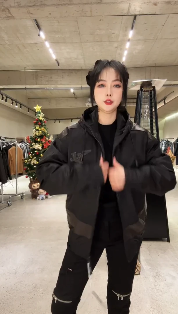 52码（145-160斤）拼皮羽绒夹克