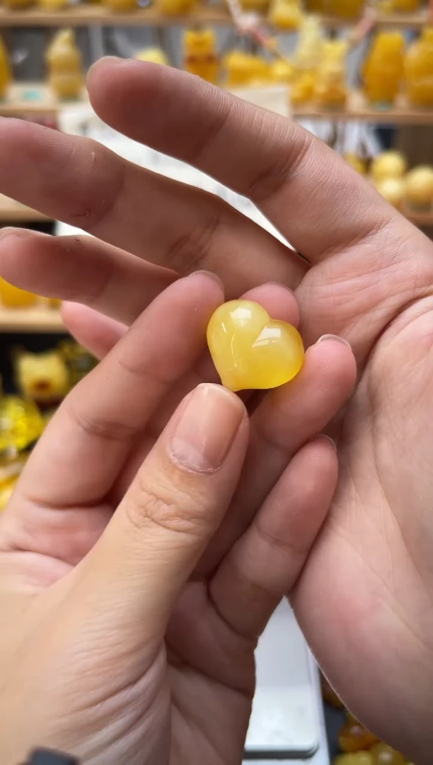 琥珀未镶嵌珠宝奇石075琥珀蜜蜡微瑕