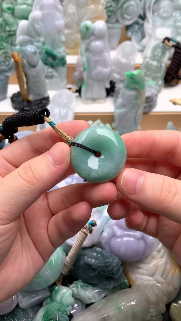吊坠(不含链)未镶嵌翡翠1