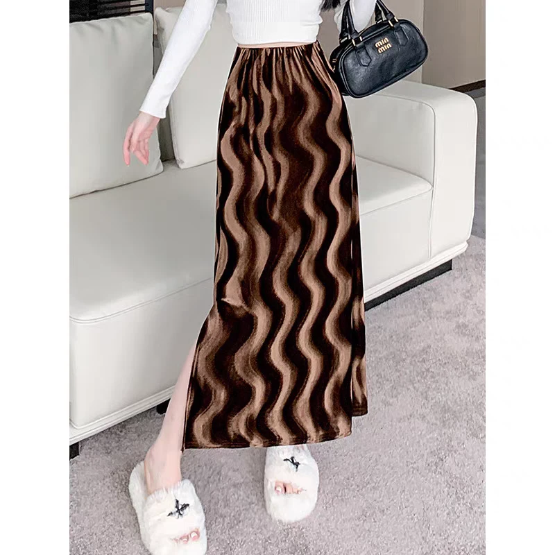 037 新款时尚四季款半身裙 B28