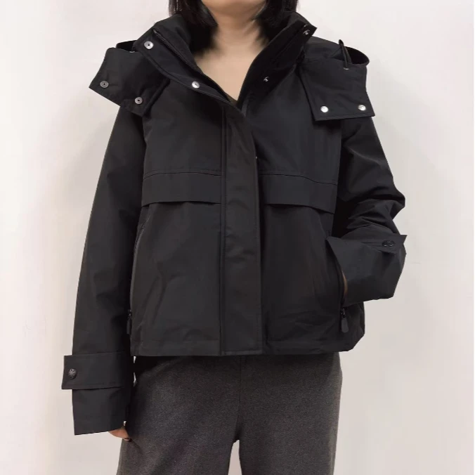 25年秋冬新品短款休闲显瘦简约连帽羽绒服yrf001（W19129-E）