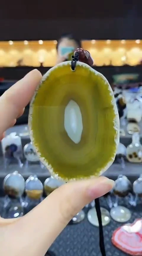 未镶嵌颈饰玛瑙/玉髓娜*子玛瑙