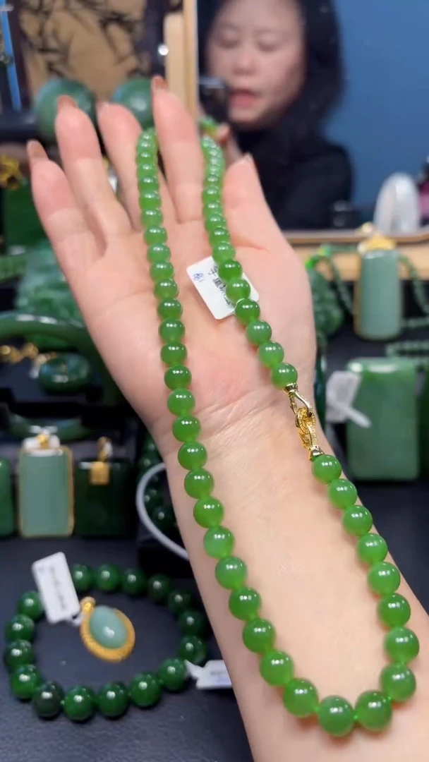 【闪购商品】和田玉（碧玉）颈饰未镶嵌1