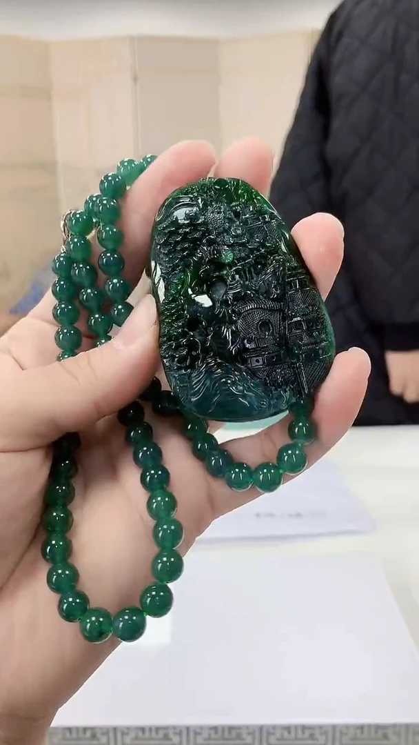 【闪购商品】定制翡翠未镶嵌4688bb-毛货挂件185赠珠链