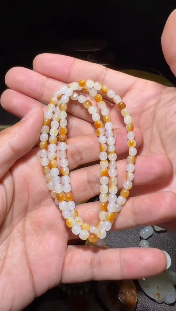 未镶嵌和田玉挂件和田玉