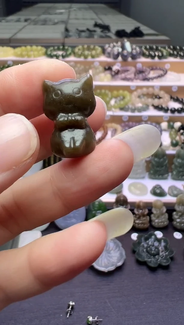 颈饰未镶嵌和田玉132号链接