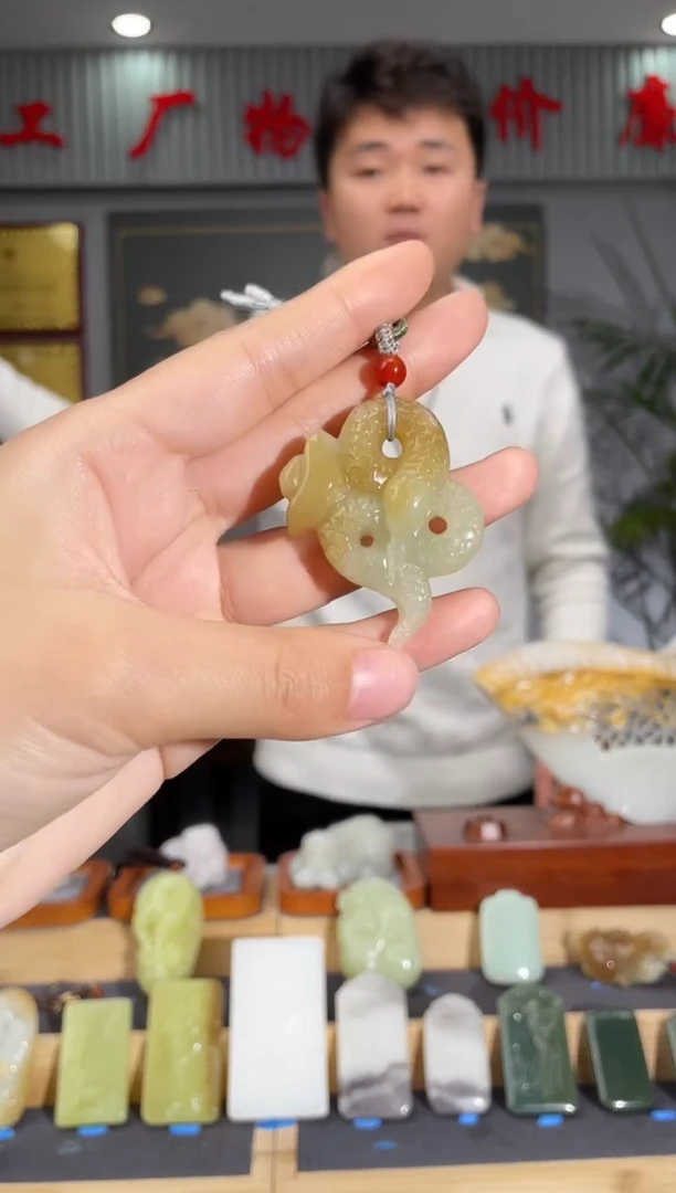 【闪购商品】和田玉颈饰未镶嵌拍一发一 多样性发货