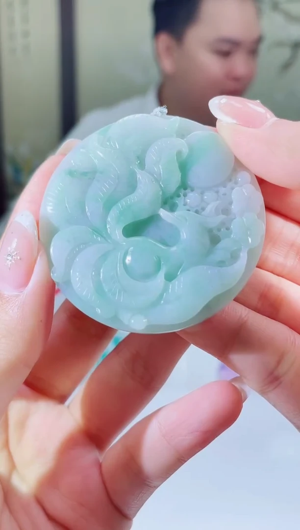 颈饰未镶嵌翡翠翡翠多样性发其一