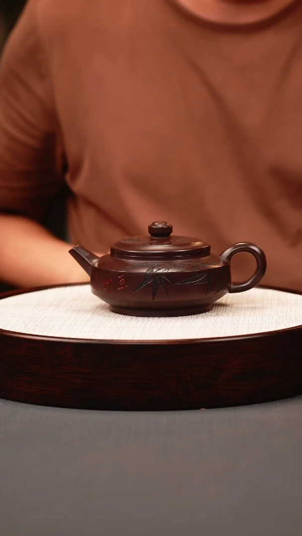 茶壶紫砂古红泥 周盘 刻竹