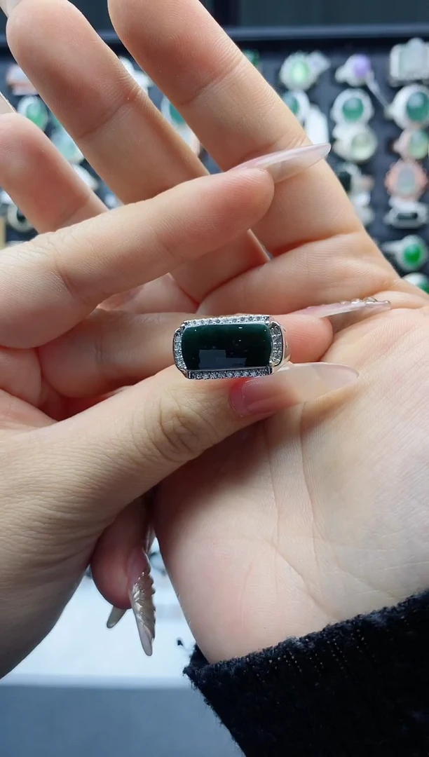 【闪购商品】翡翠戒指银S925镶嵌天然翡翠男戒