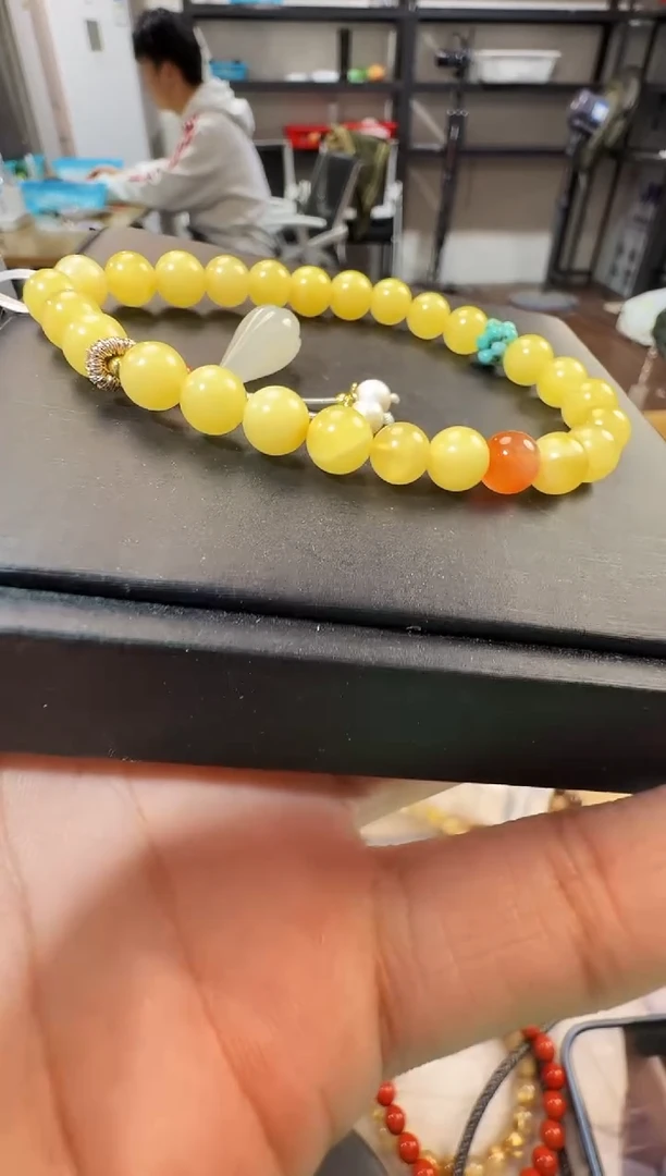 手链蜜蜡未镶嵌晶6585 约6mm