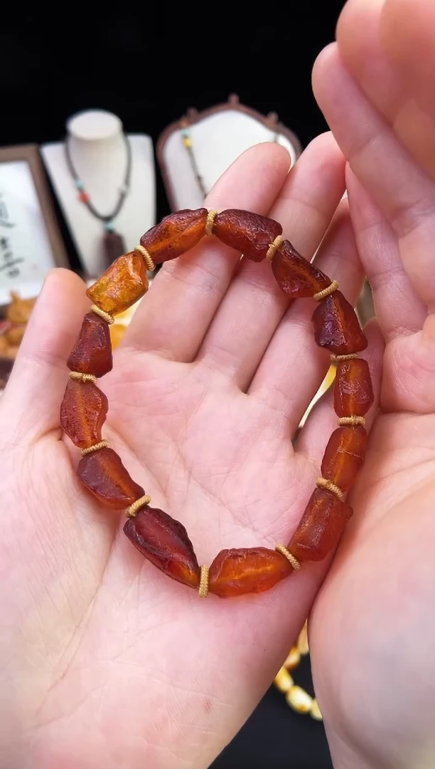琥珀未镶嵌珠宝奇石柒月