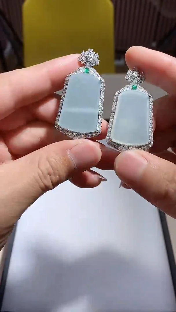 【闪购商品】翡翠吊坠(不含链)未镶嵌多样性发其一【4】