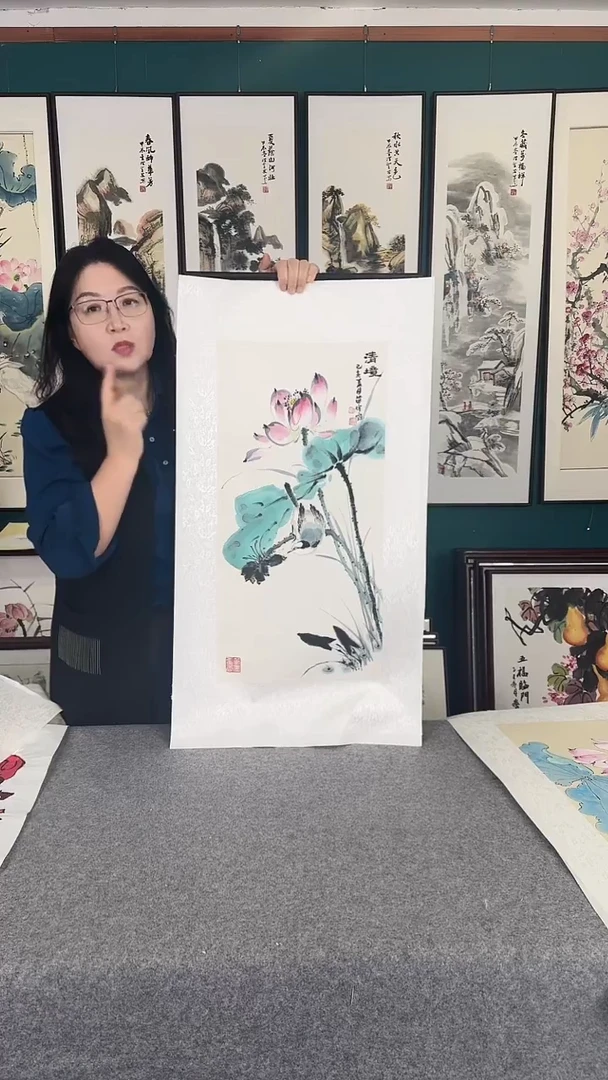 国画45*90荷花实木装裱