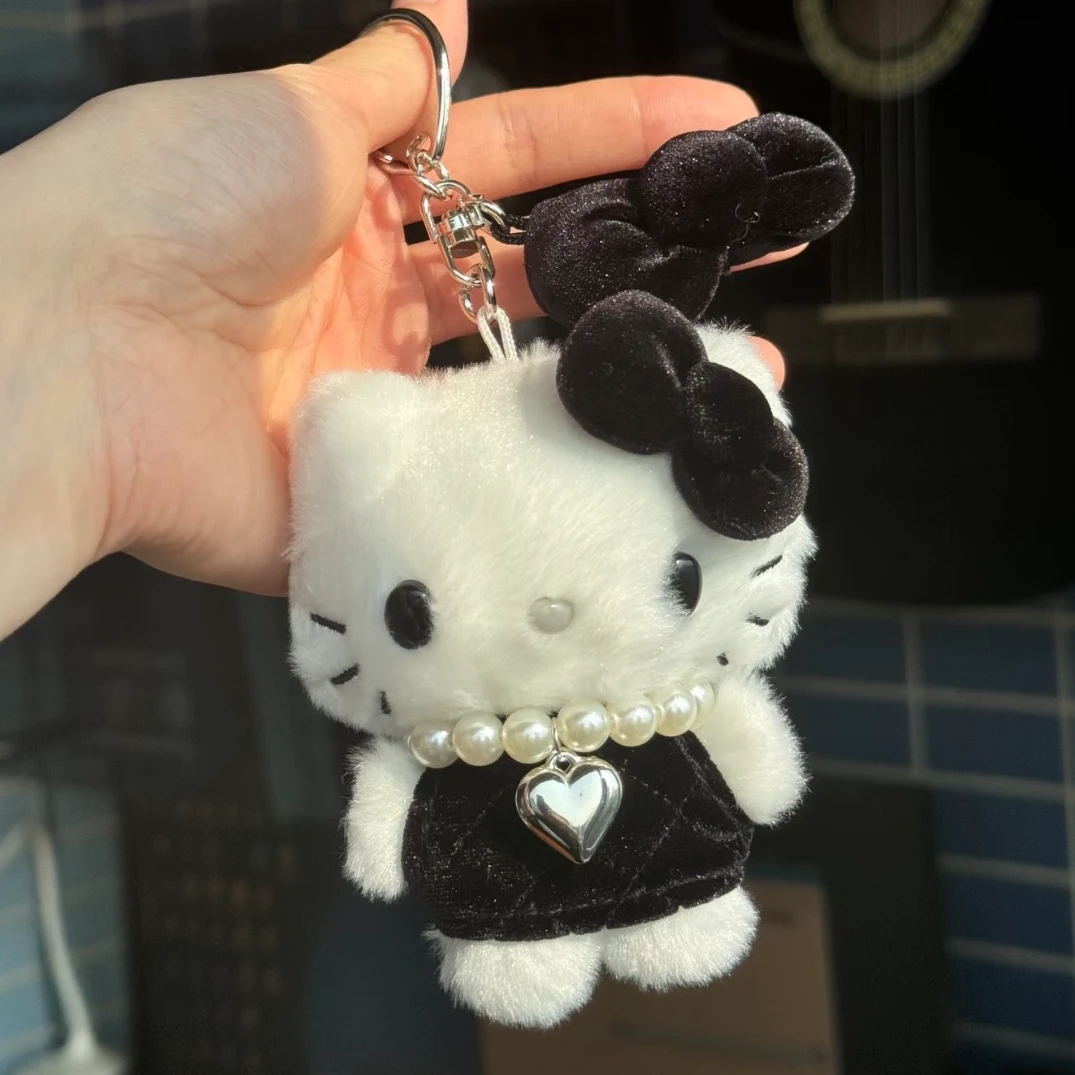【大阪限定】Hello Kitty 黑色丝绒格子黑色蝴蝶结kitty玩偶钥匙扣