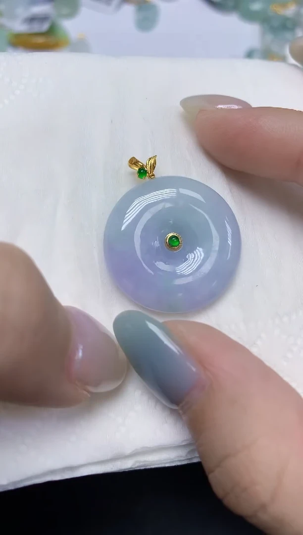 翡翠18K金镶嵌颈饰天然缅甸翡翠A货