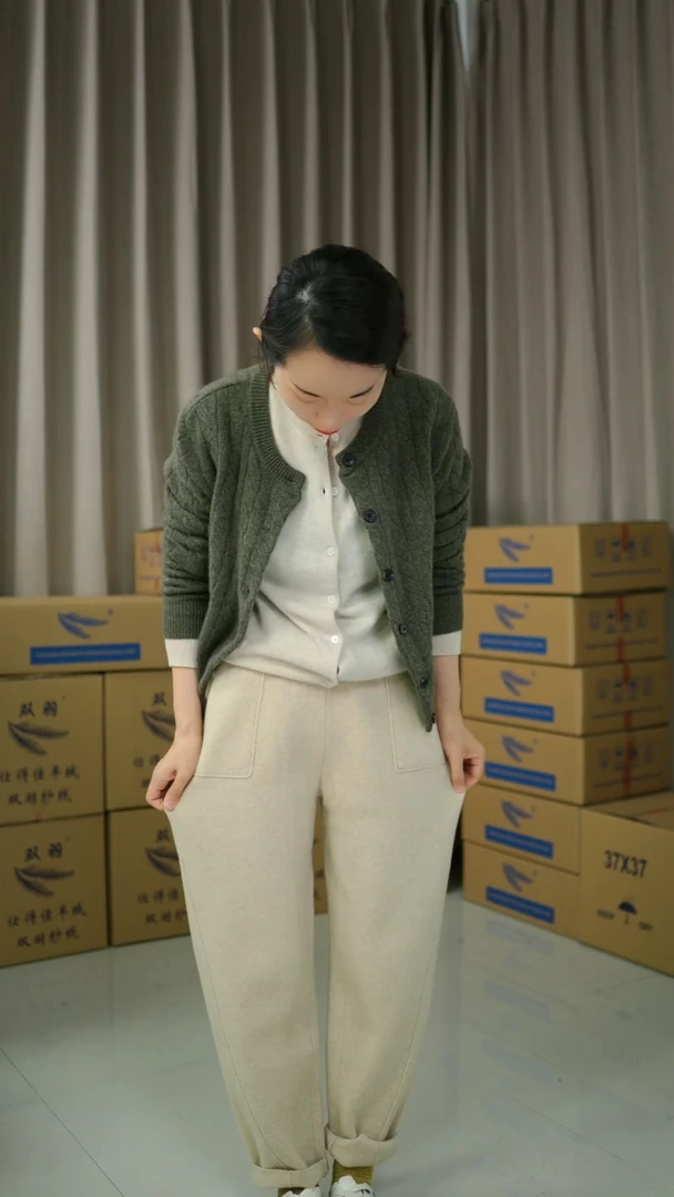 纯山羊绒四平奶奶裤