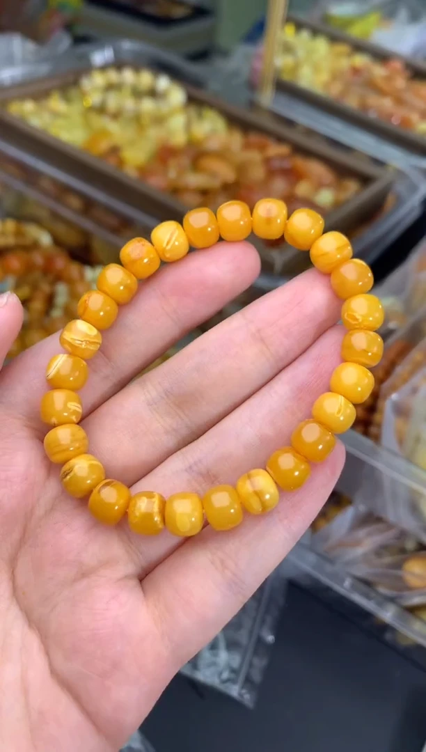 蜜蜡未镶嵌珠宝奇石36