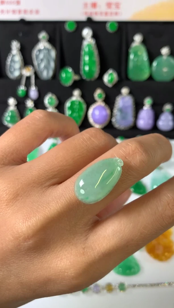 未镶嵌定制翡翠裸石（镶嵌定制）