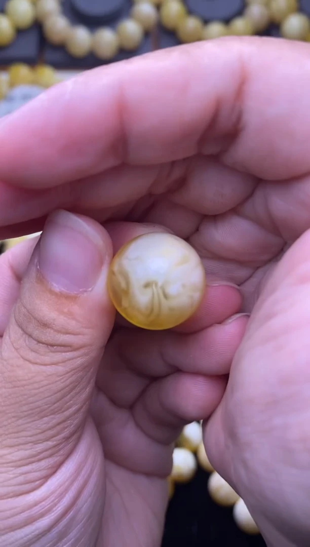 裸石琥珀未镶嵌 大小姐珠宝严选92