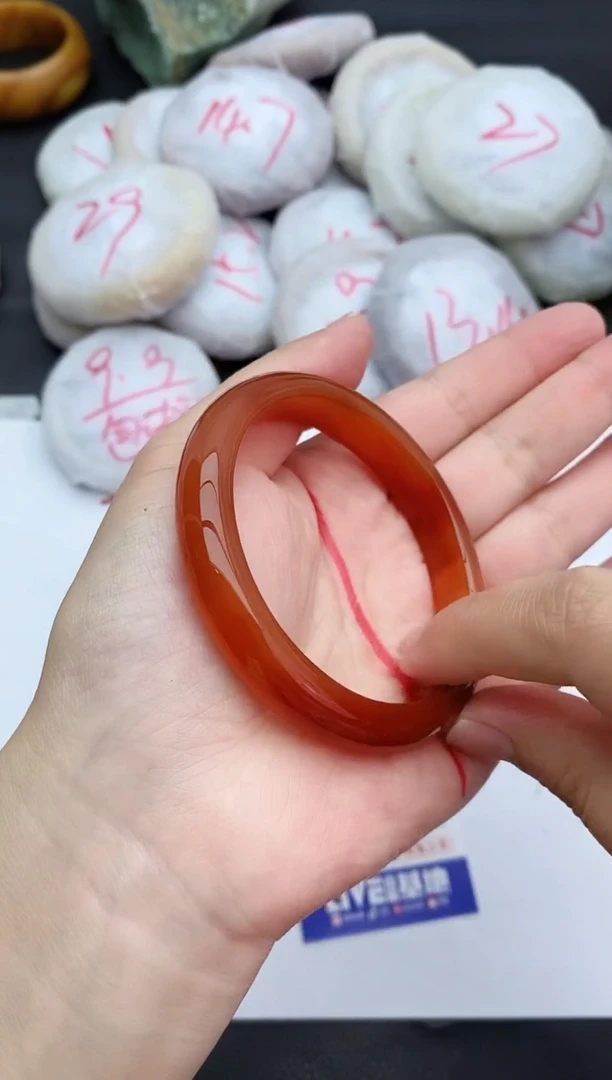 未镶嵌手镯石英质玉194+56/57