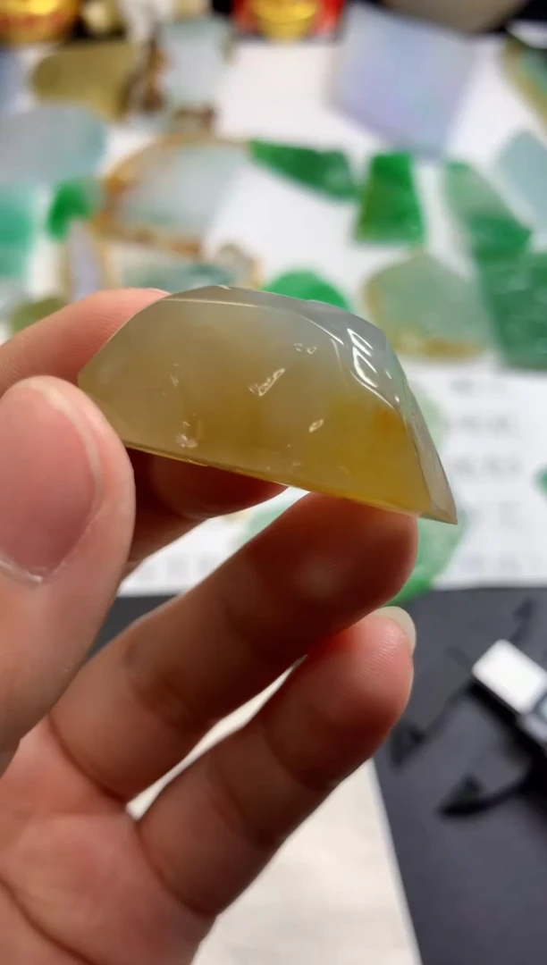 【闪购商品】翡翠吊坠(不含链)未镶嵌445