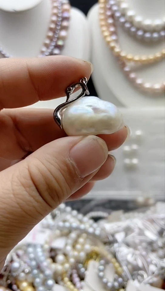 淡水珍珠未镶嵌颈饰1