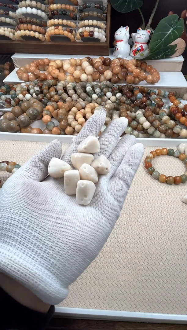 【闪购商品】菩提根/象牙果吊坠a699一个