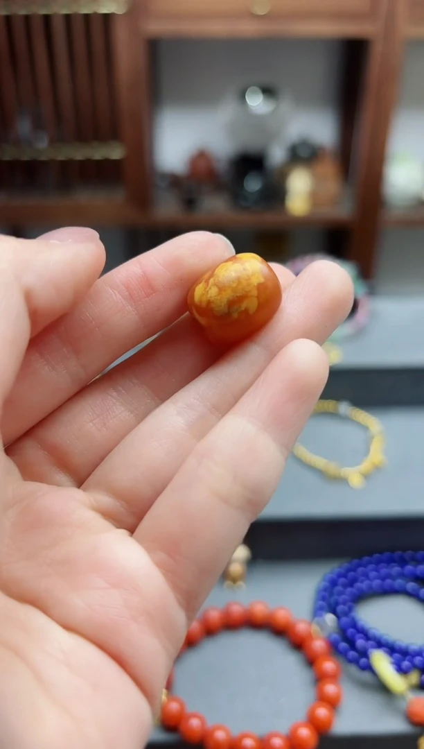 【闪购商品】蜜蜡裸石未镶嵌蜜蜡散珠配饰GW