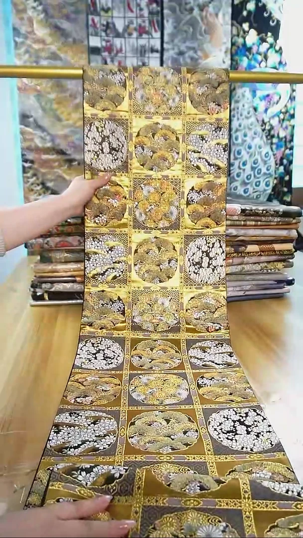 【闪购商品】织绣织锦45松针花卉
