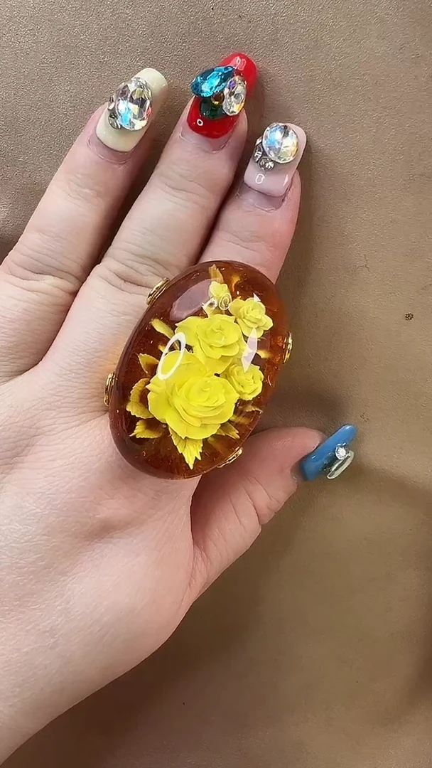 琥珀未镶嵌戒指戒指