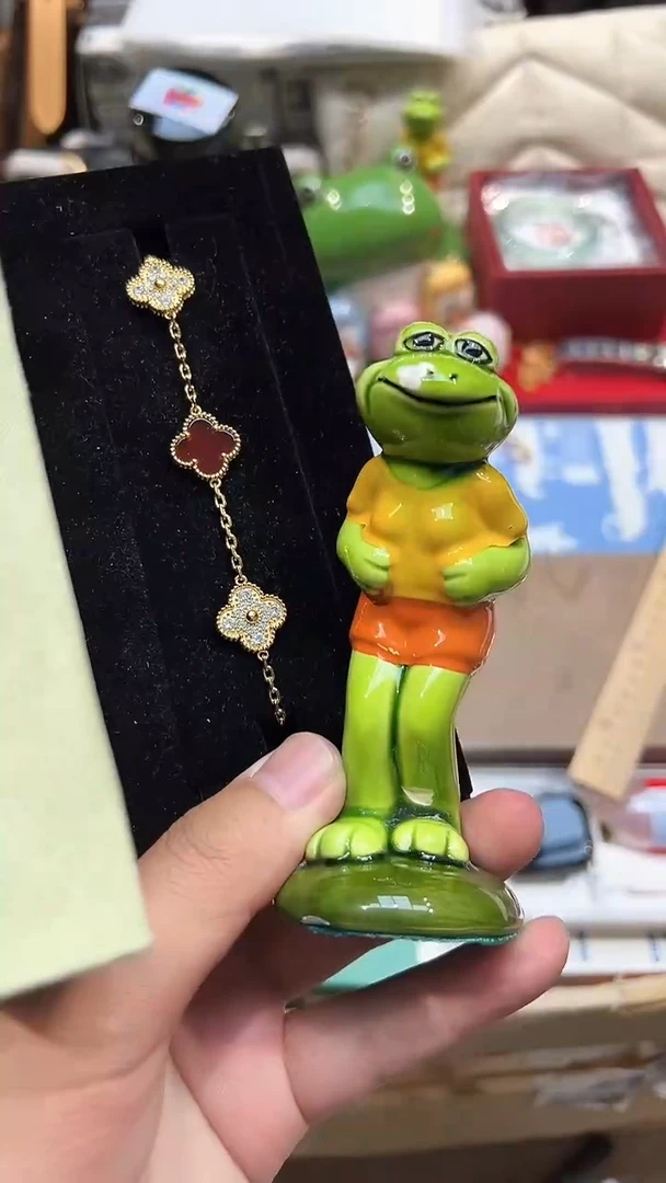 ..全球寻宝高端瓷儿