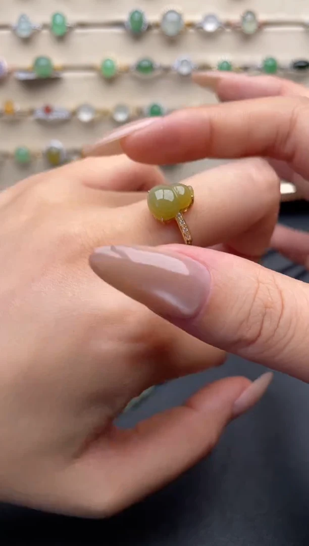 银S925镶嵌戒指翡翠一物一证一礼盒