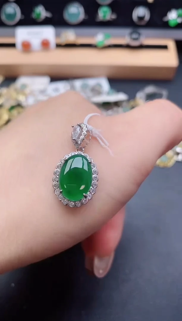 吊坠(赠链)银S925镶嵌翡翠508