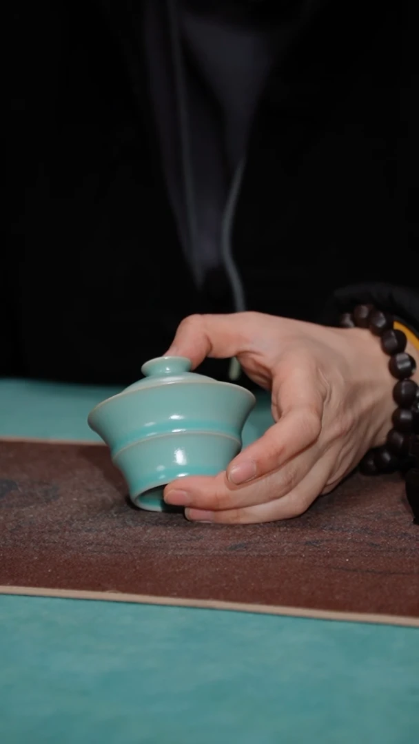 【闪购商品】86-5@@张海英云台两才盖碗