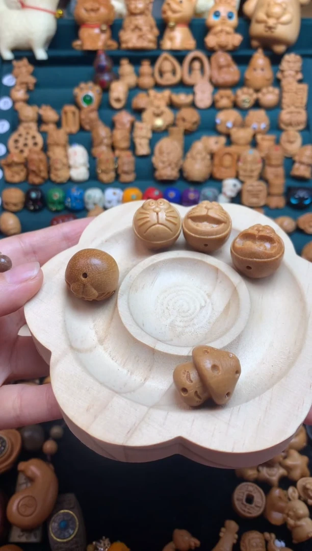 【闪购商品】檀香木...............