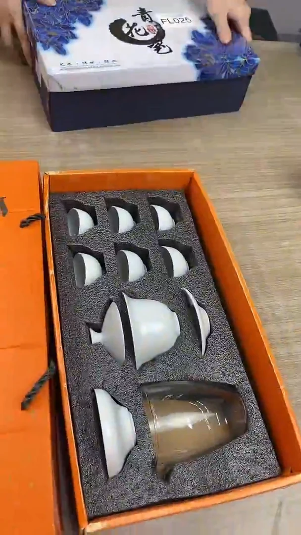白瓷11头福杯礼盒装