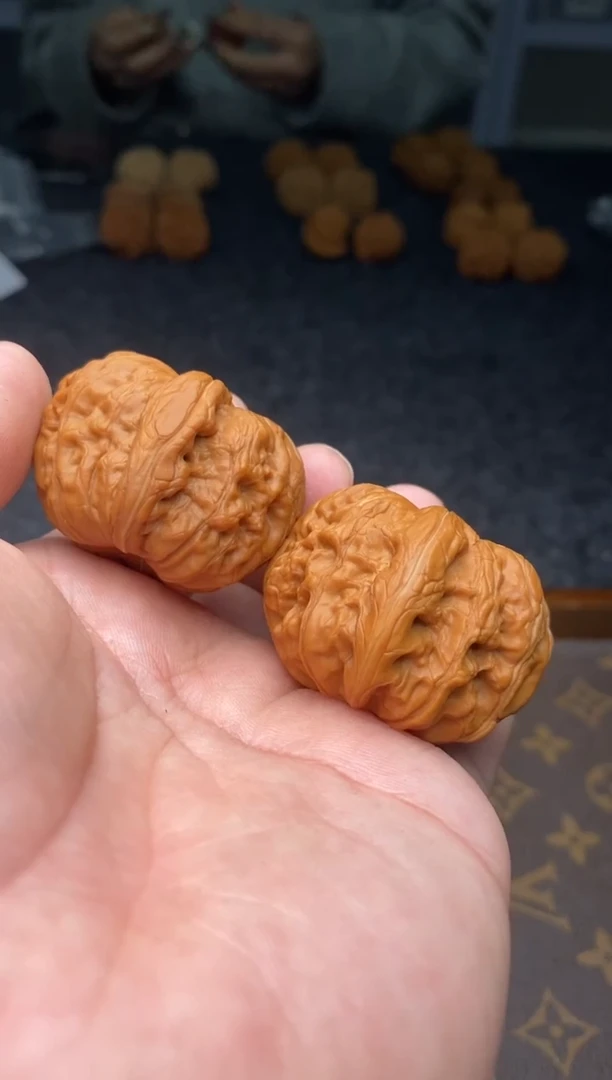 把件文玩核桃B69号42尺元宝