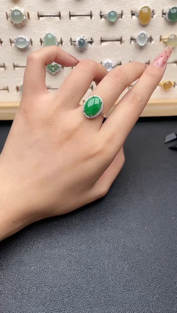 【闪购商品】翡翠戒指银S925镶嵌一物一证一礼盒