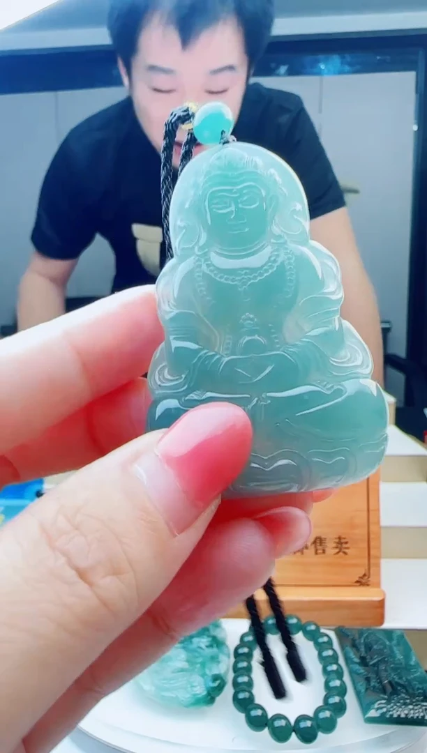 翡翠未镶嵌颈饰多样性发货其一