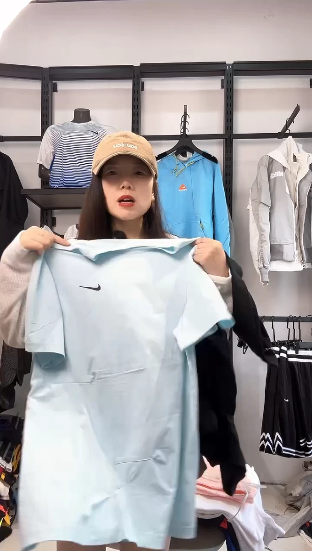 2692   编码  耐克卫衣服饰过款为准 尺码