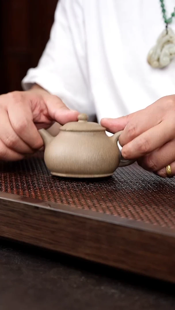 茶壶紫砂青降坡玉笠